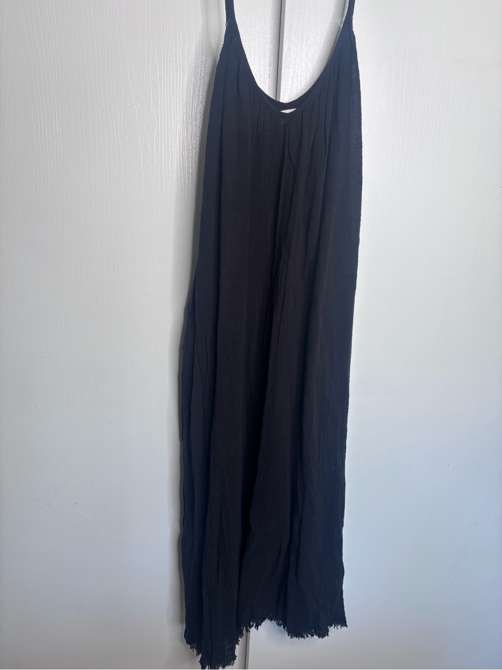 Gillia Black Flowing Maxi dress L